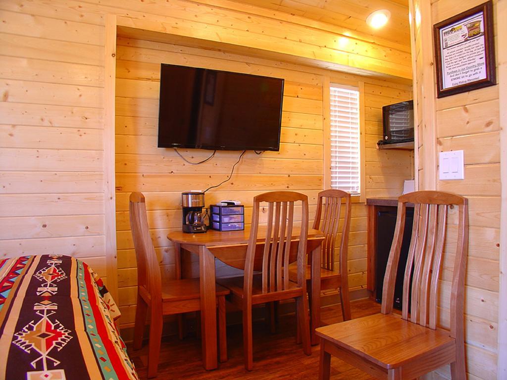 Verde Valley Studio Cabin 1 Котънууд Екстериор снимка