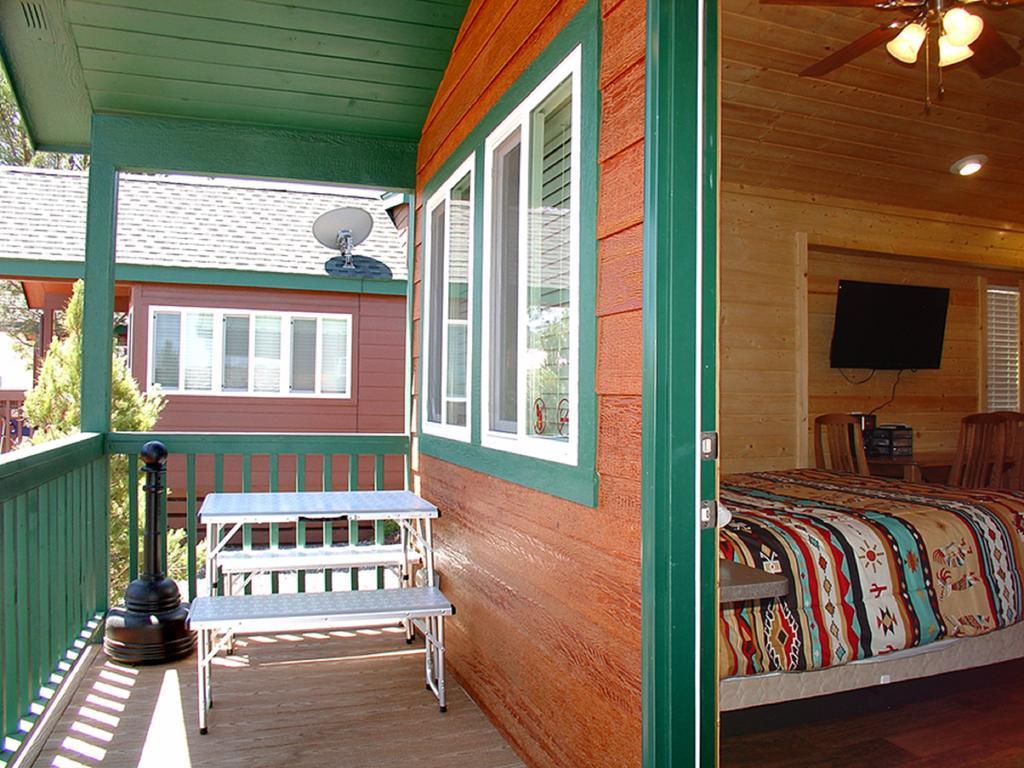 Verde Valley Studio Cabin 1 Котънууд Екстериор снимка