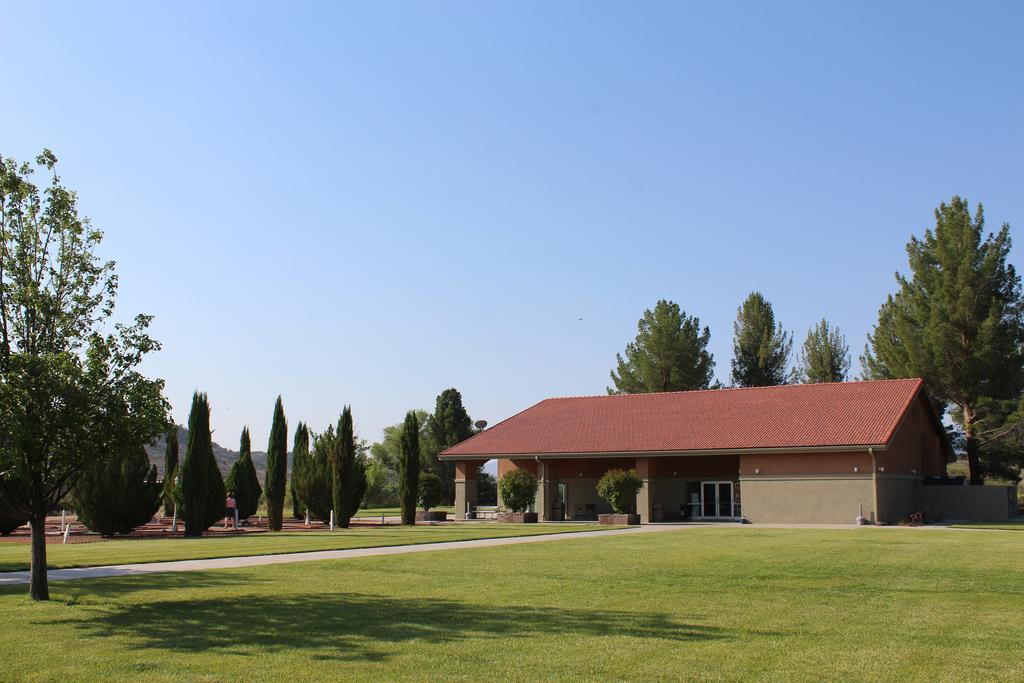 Verde Valley Studio Cabin 1 Котънууд Екстериор снимка